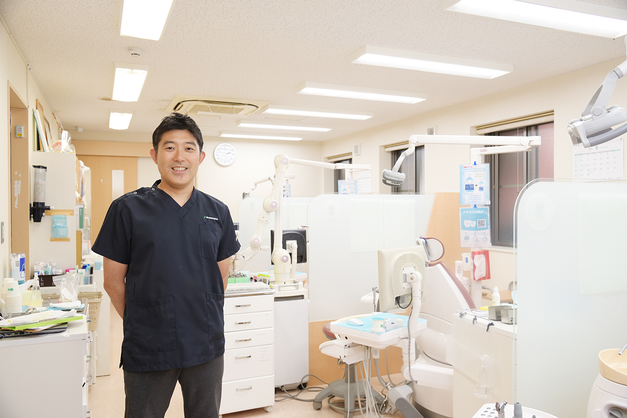 治療の絶対的な強みで付加価値をつくり、郊外でも歯科医師が集まる歯科クリニックに